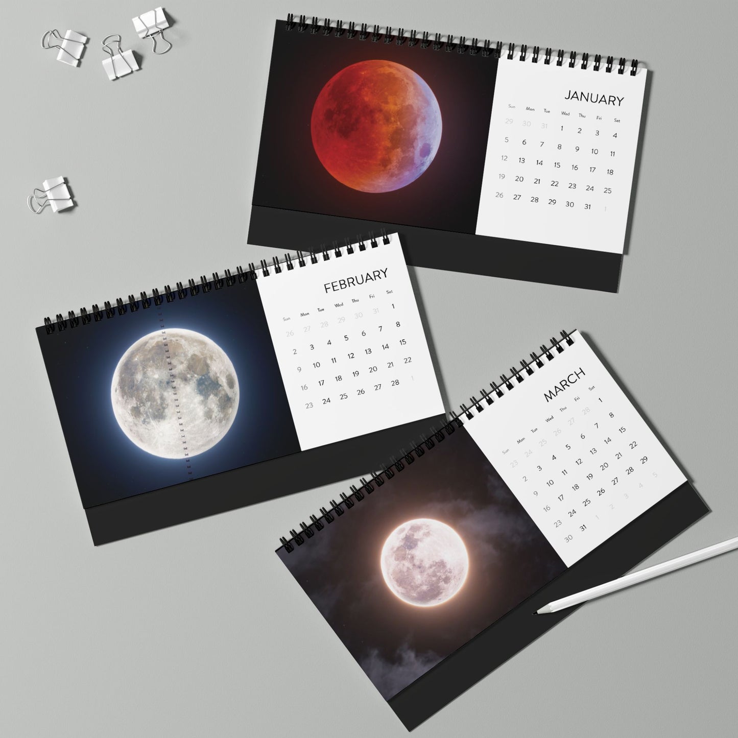 Astronomy Desktop Calendar (2025 grid)